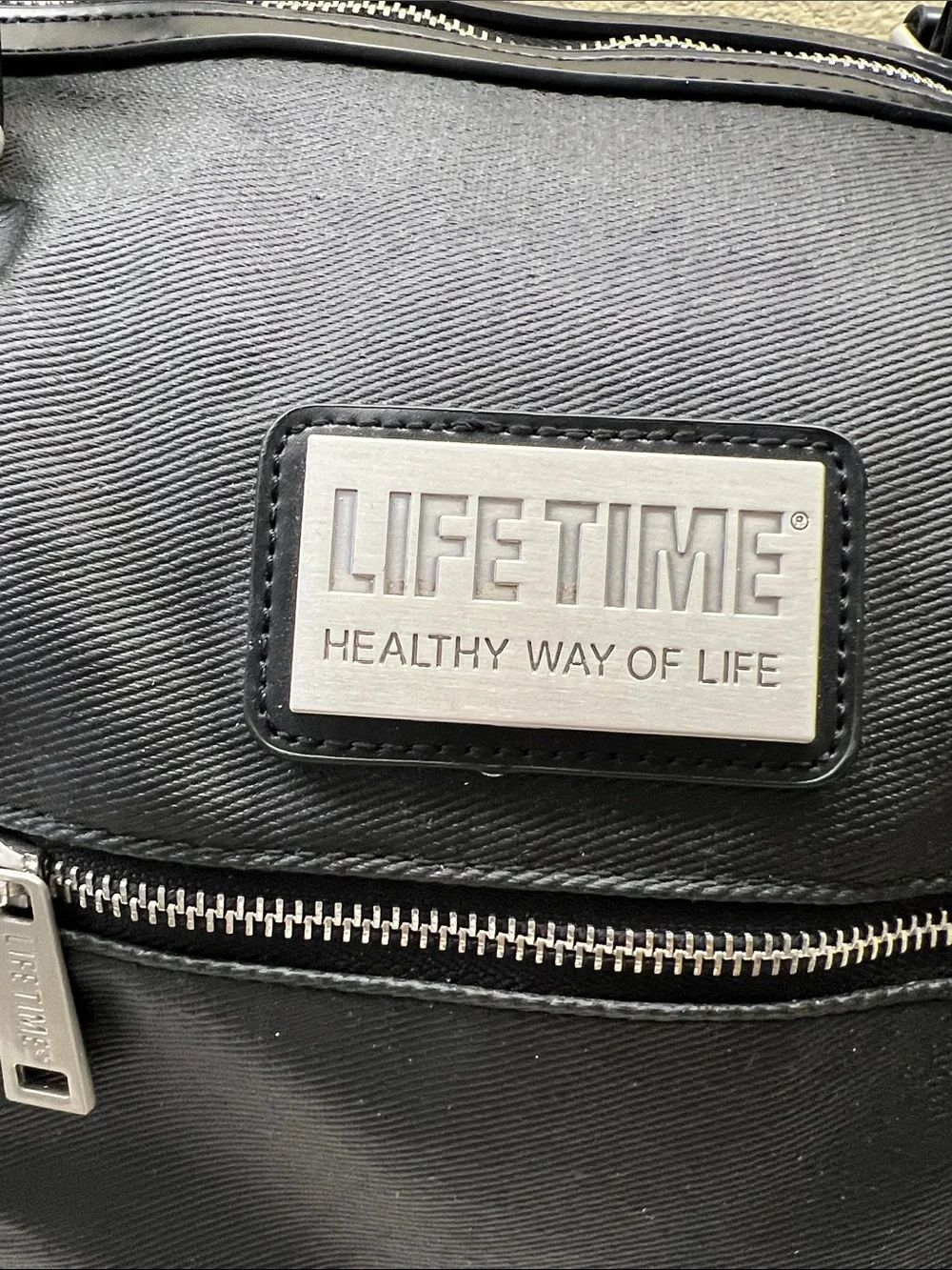 Lifetime Fitness Black Duffel Bag with Carry Handles - Picture 3 of 6